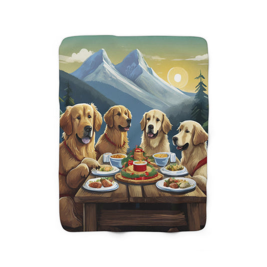 Golden Retriever Christmas Dinner Sherpa Fleece Blanket